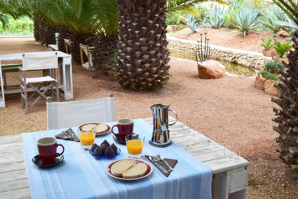 Agroturismo Ca Na Joaneta Santa Eularia des Riu Buitenkant foto